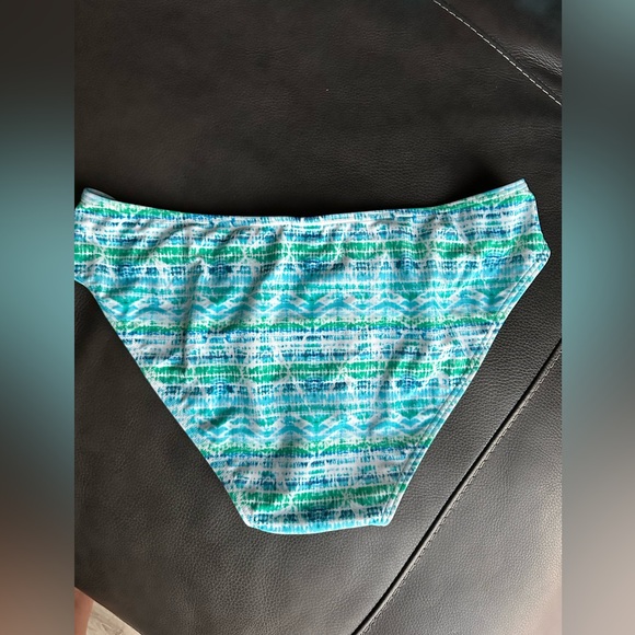 VENUS Lascana Bikini Blue/Green/White - Picture 9 of 11